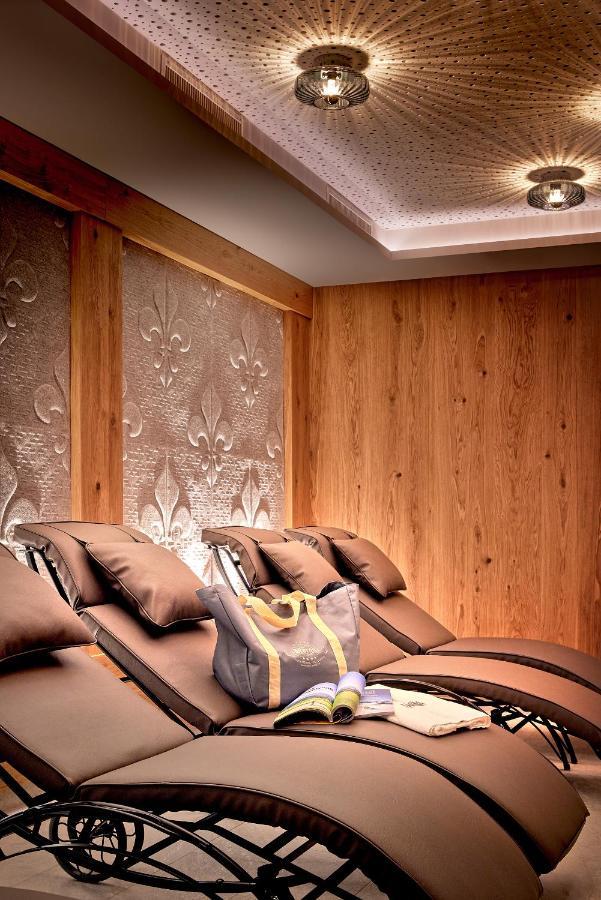 Hotel Margit Финкенберг Экстерьер фото